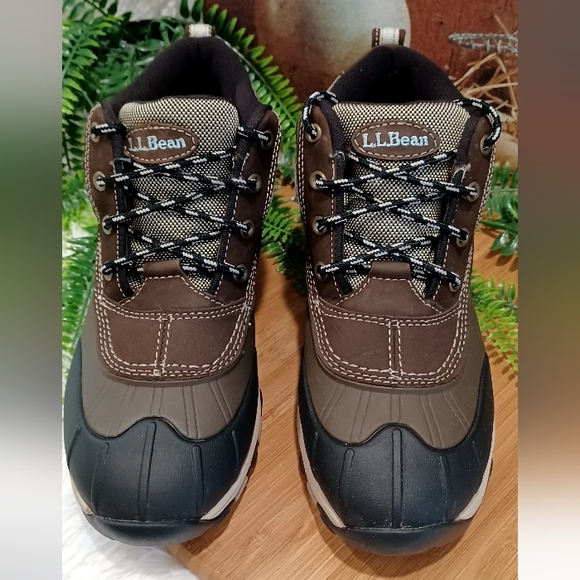 L.L. Bean Womens Waterproof Hiking Ankle Boot Sz 7.5 - Picture 1 of 11
